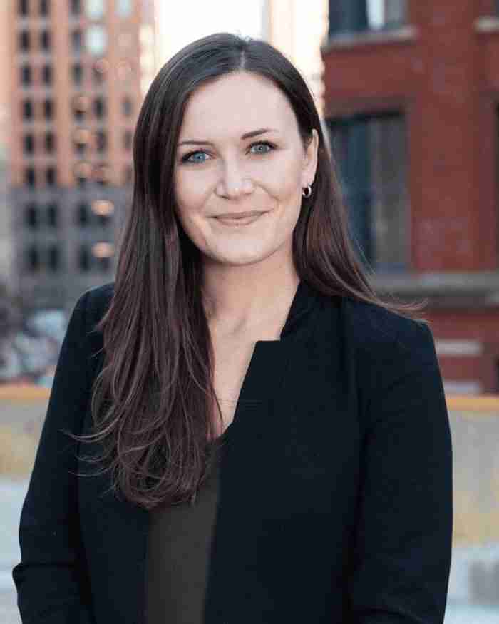 Portrait of Hannah Heebner, LMSW, CCTP, IFS, Trauma, and Chronic Pain Therapist